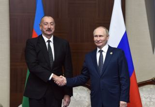 President Ilham Aliyev meets with President Vladimir Putin in Astana (PHOTO/VIDEO)