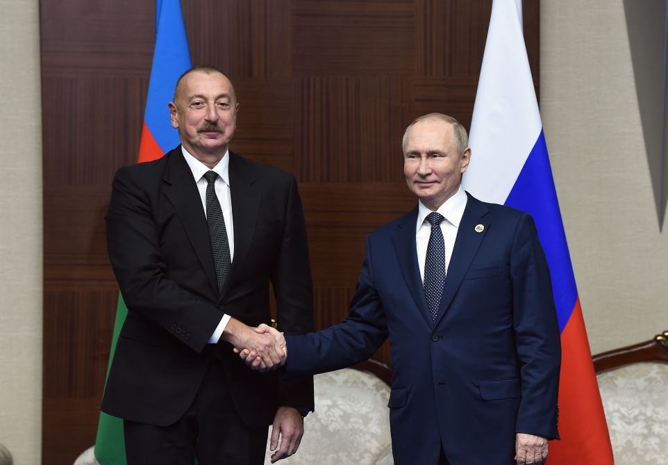 President Ilham Aliyev meets with President Vladimir Putin in Astana (PHOTO/VIDEO)