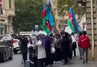 Protest rally held in front of French Embassy in Baku (VIDEO)
