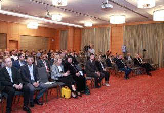 В Баку прошел строительный бизнес-форум (ФОТО)