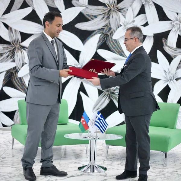 Международный центр мугама и посольство Греции в Азербайджане подписали меморандум (ФОТО)