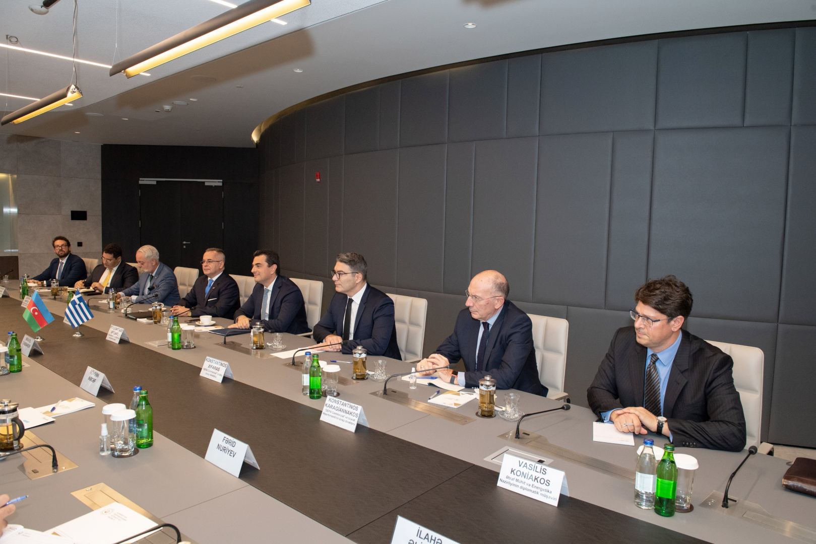 Azerbaijani and Greek ministers discuss cooperation in energy field (PHOTO)