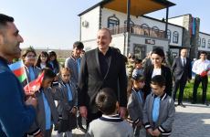 President Ilham Aliyev and First Lady Mehriban Aliyeva talk to residents of Aghali village, inquire about their conditions (PHOTO/VIDEO)