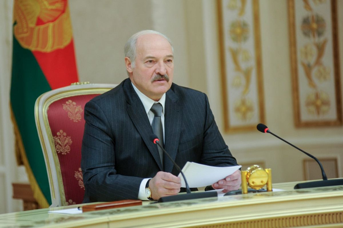 Лукашенко пригласил Си Цзиньпина посетить Белоруссию