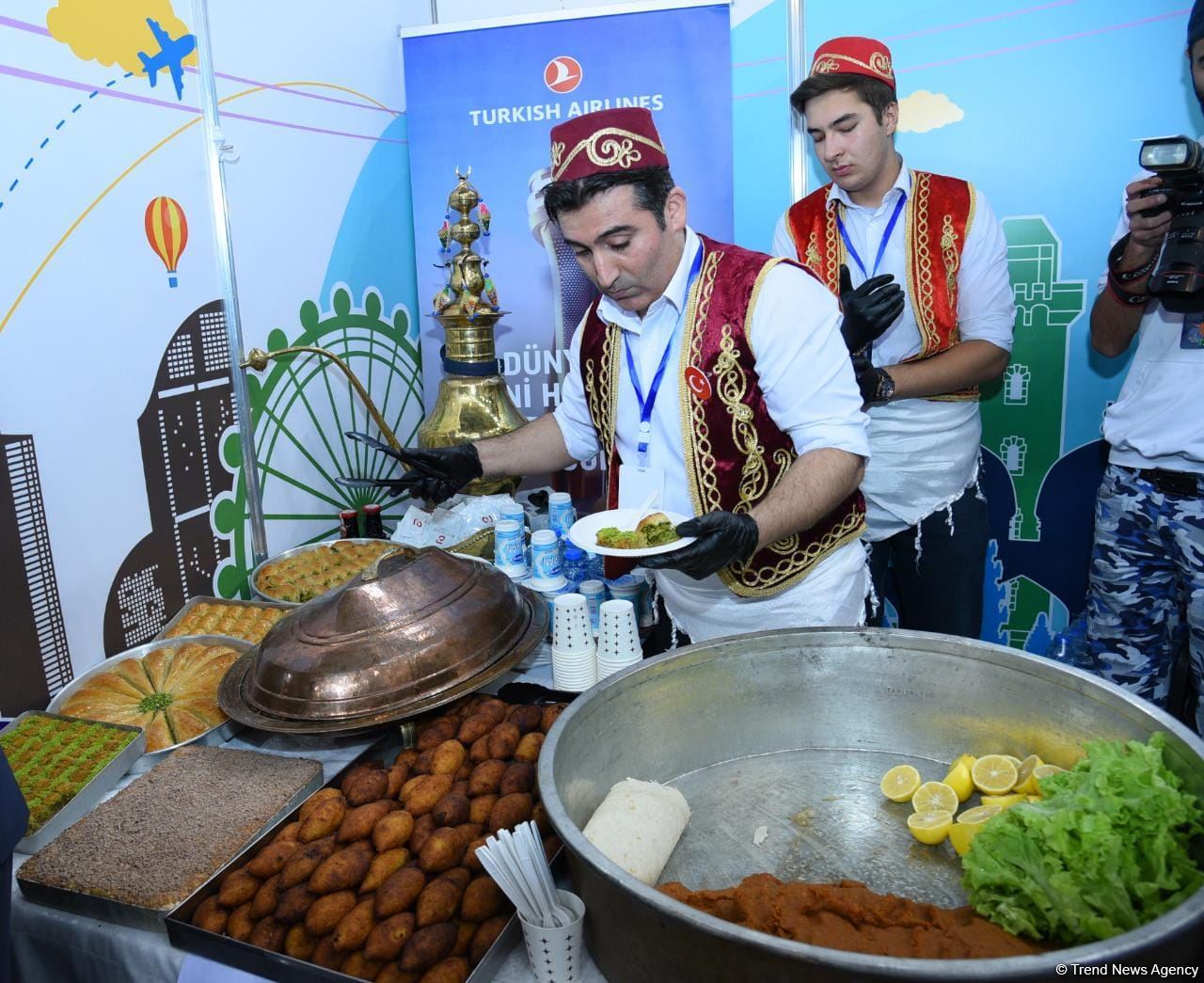 Baku hosting International Charity Fair dedicated to UN Day (PHOTO)