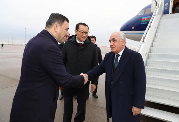 Azerbaijani PM arrives on working visit to Kazakhstan (PHOTO)