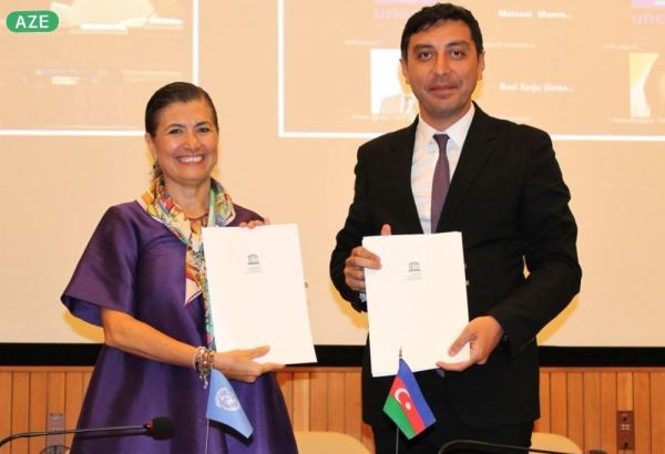 Между правительством Азербайджана и ЮНЕСКО подписано соглашение (ФОТО)