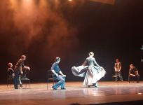 Легендарный балет Игоря Моисеева представил в Баку азербайджанский танец "Чобаны" (ФОТО)