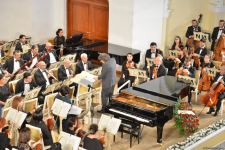 Красота оркестровых красок и жанровое многообразие. В Баку отметили 100-летие Фикрета Амирова (ФОТО/ВИДЕО)