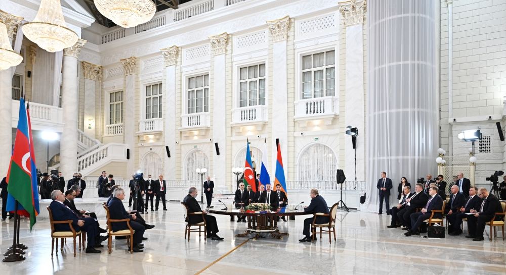 Meeting in Sochi creates good atmosphere for future possible agreements on some fundamental issues - Putin