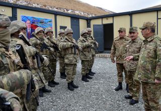 Azerbaijan's defense minister visits military units on border with Armenia (PHOTO/VIDEO)