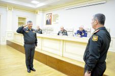 Azerbaijani MoD holds service meeting (PHOTO)