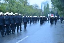 В Баку прошло шествие в связи с Днем Победы (ФОТО)