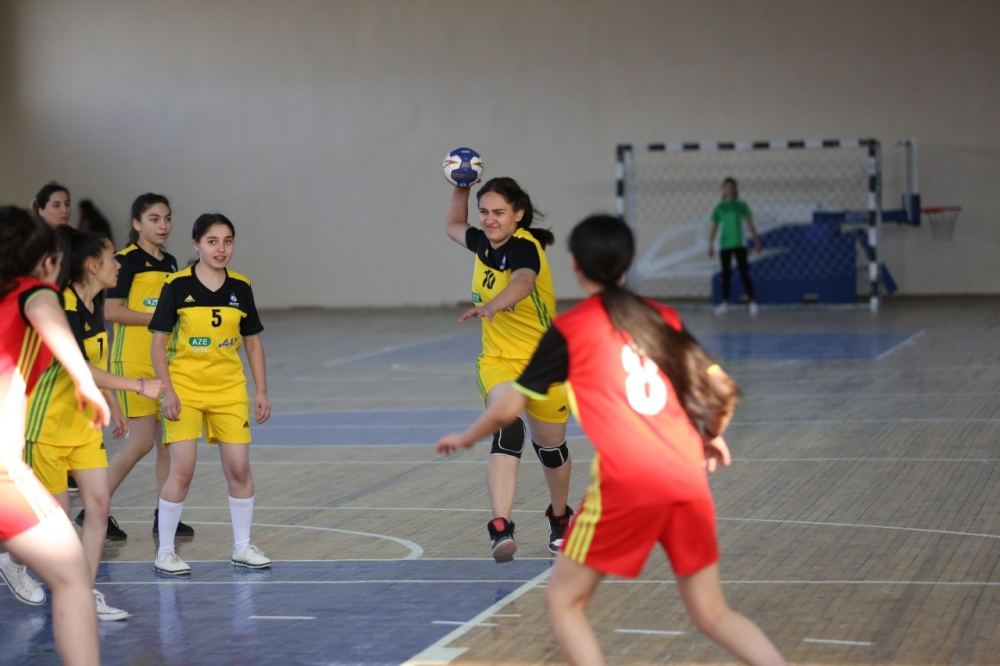Həndbol üzrə Azərbaycan birinciliyinin zona yarışlarına yekun vurulub