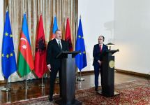 Azerbaijani, Albanian presidents make press statements (PHOTO/VIDEO)
