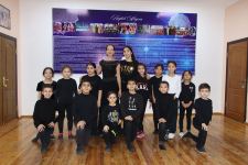 В Узбекистане активно обучаются азербайджанcким национальным танцам (ФОТО)