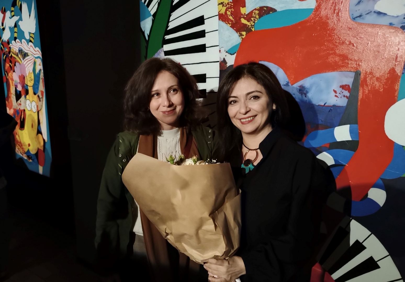 Необузданная стихия! В QGallery открылась выставка Рамины Саадатхан "Танцующий джаз" (ФОТО)