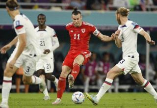 Сборные США и Уэльса сыграли вничью в матче чемпионата мира по футболу