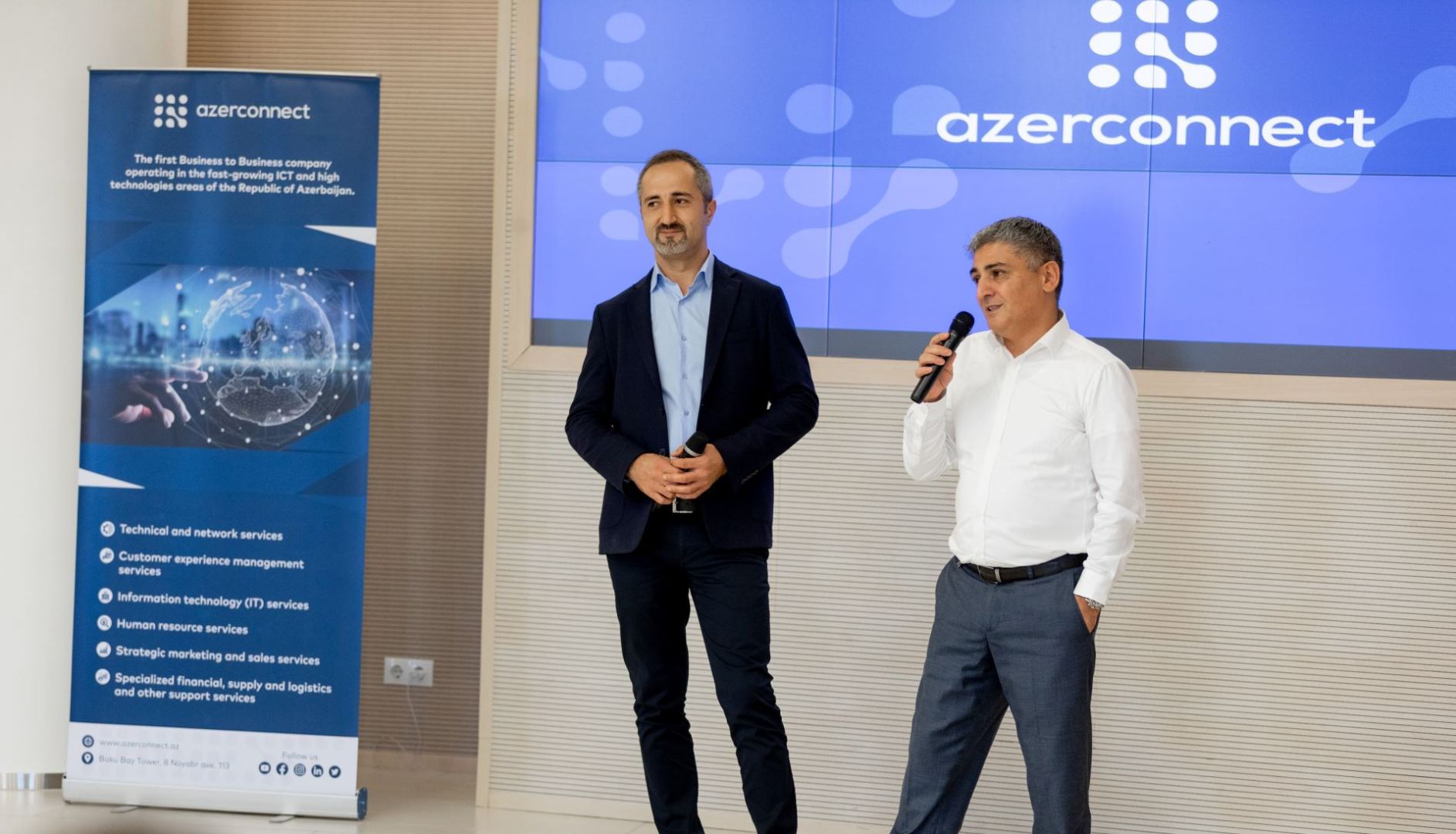 Azerconnect’s management meets with ADA University students (PHOTO)