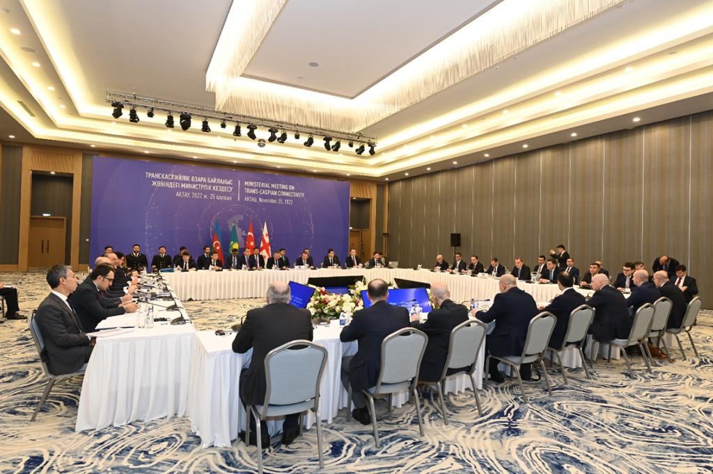 Trilateral meeting of Azerbaijani, Turkish, Kazakh ministers takes place in Aktau (PHOTO)