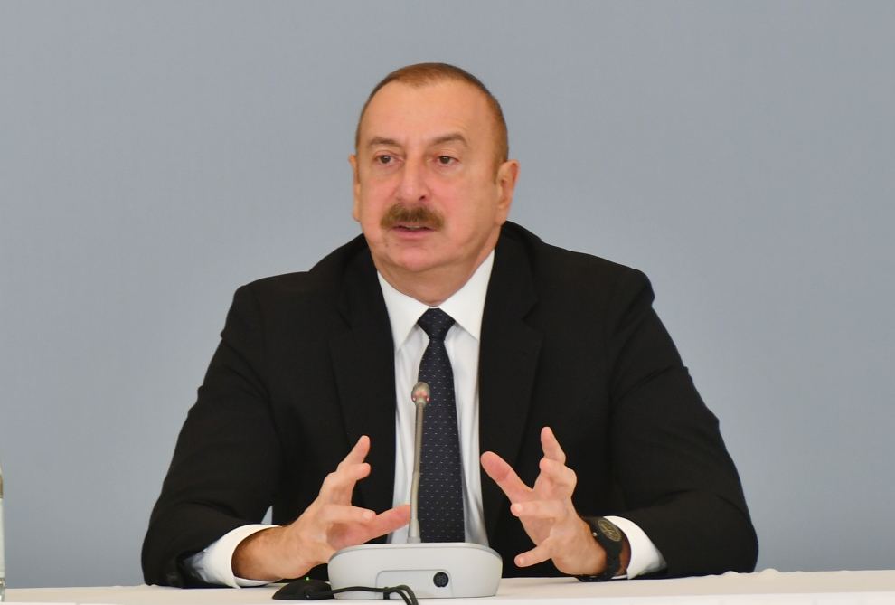 Президент Ильхам Алиев: Мы получили заявки от более чем 10 европейских стран с просьбой либо увеличить, либо начать поставки газа в Европу