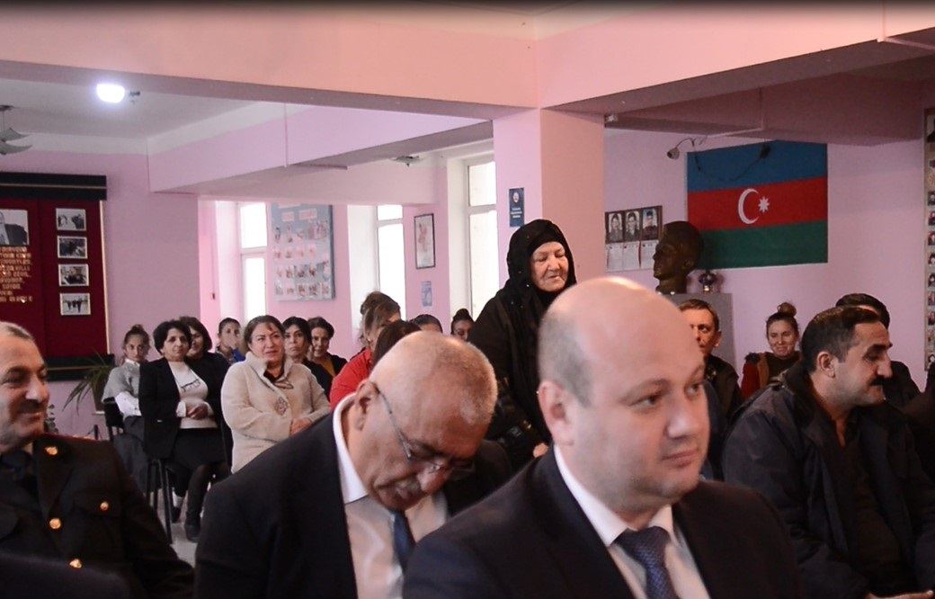 Qaradağ Rayon İcra Hakimiyyətinin başçısının səyyar qəbulu keçirilib (FOTO)