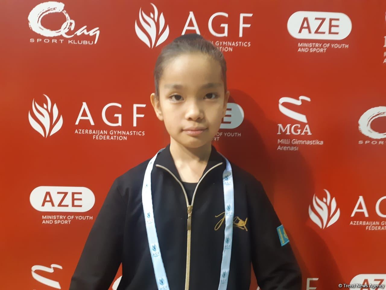 Арена гимнастики в Баку красивая и просторная – юная гимнастка из Казахстана
