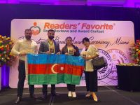 Азербайджанский писатель награждён ЗОЛОТОЙ МЕДАЛЬЮ в США (ФОТО)