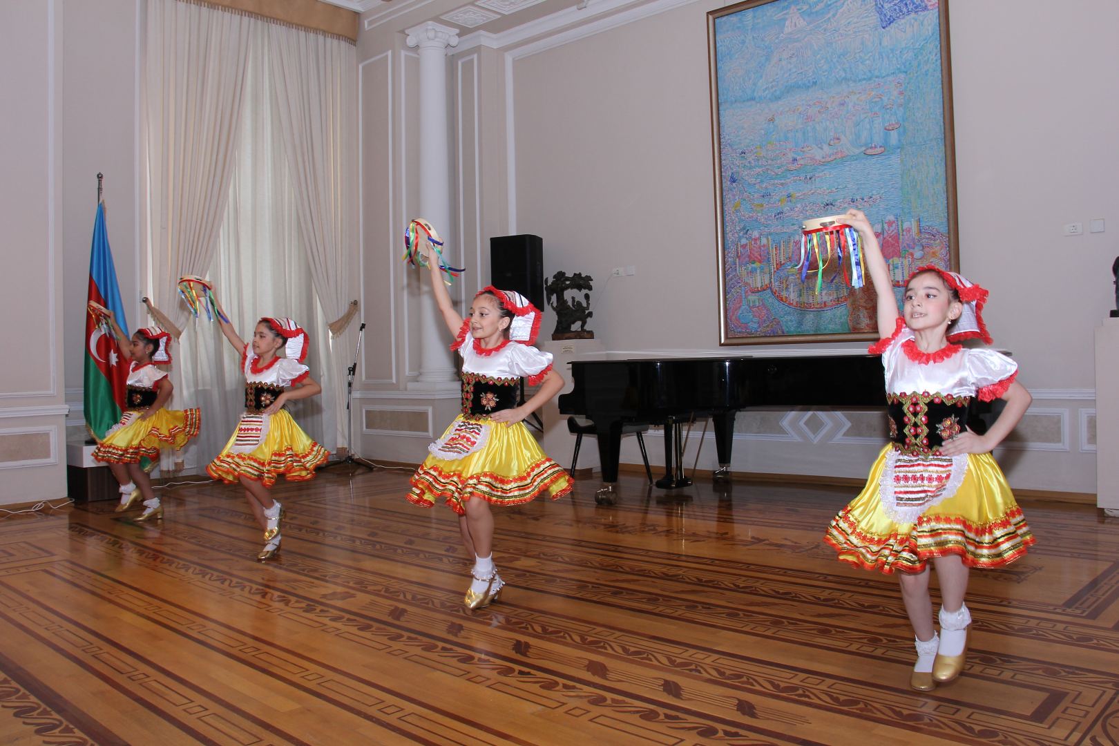 Путешествие в толерантный Азербайджан – танцы народов мира (ФОТО)