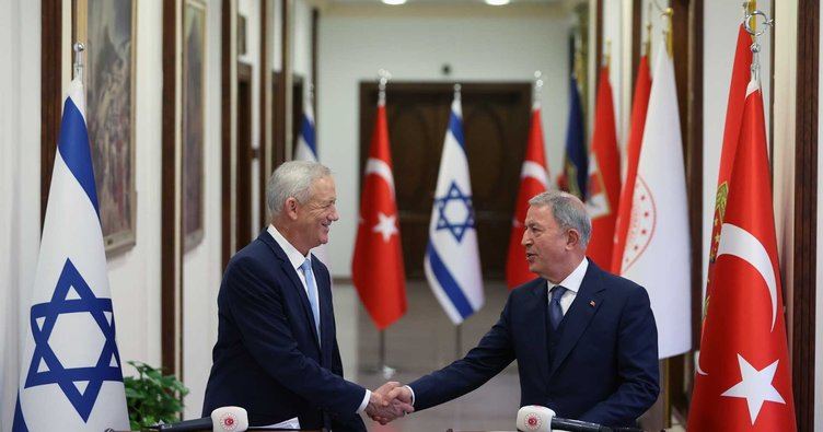 Министры обороны Турции и Израиля провели телефонный разговор
