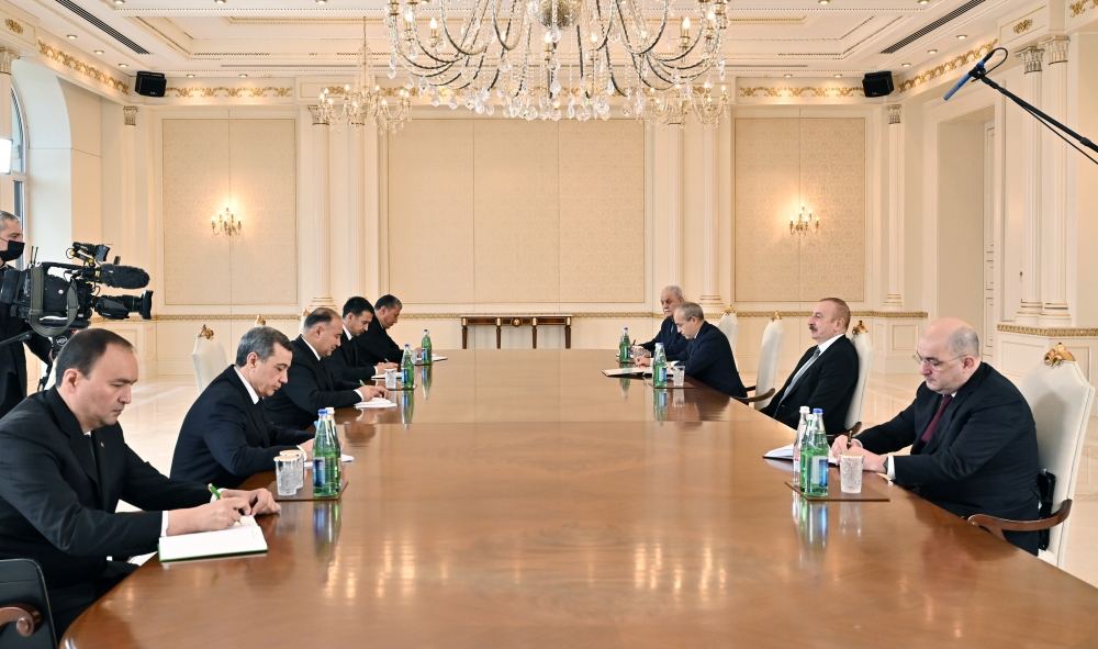 Президент Ильхам Алиев принял делегацию во главе с заместителем премьер-министра Туркменистана (ВИДЕО)