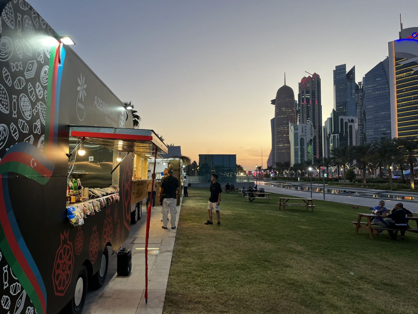 Azerbaijani food and drinks presented to int'l tourists in Doha with SMBDA support (PHOTO)