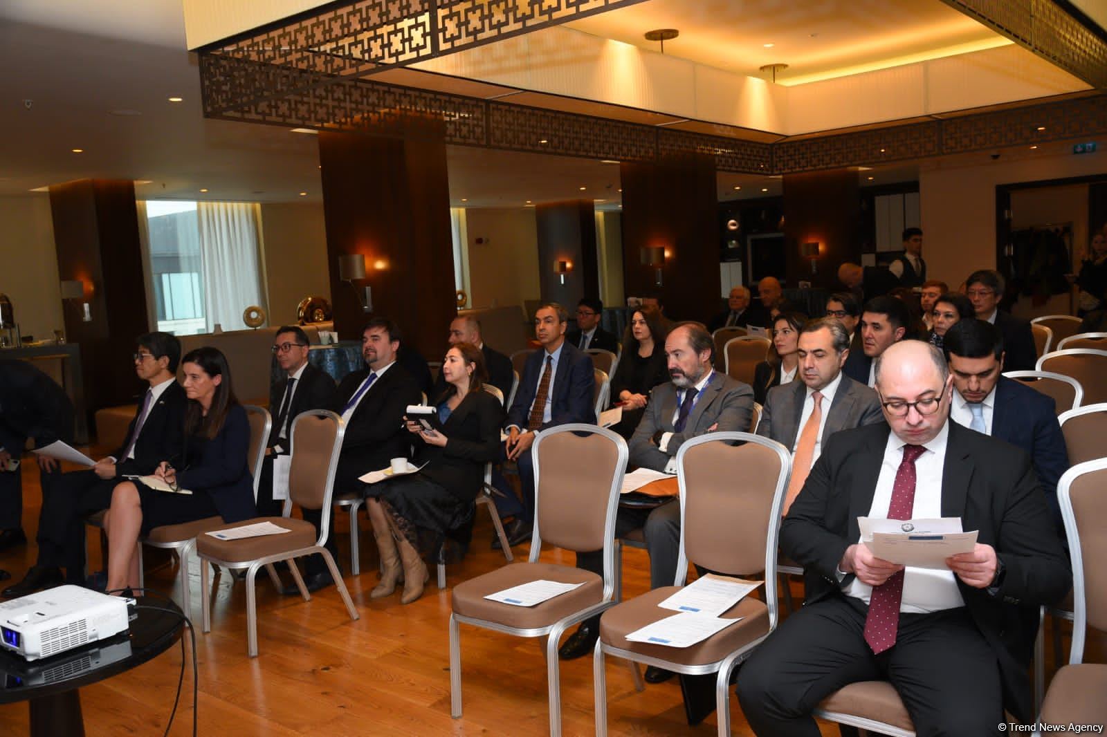 Baku hosts forum on green energy organized by Caspian Hydrogen Development Group (PHOTO)