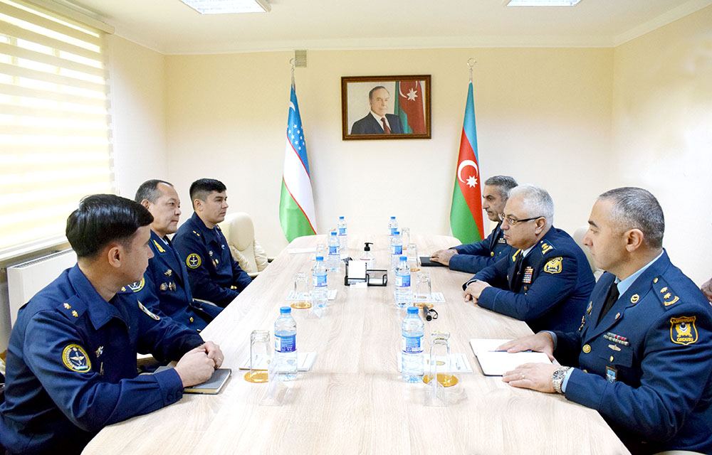 Обсуждено расширение сотрудничества между ВВС Азербайджана и Узбекистана (ФОТО)