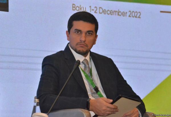 Azerbaijan Renewable Energy Agency holding talks with investors, SMEs
