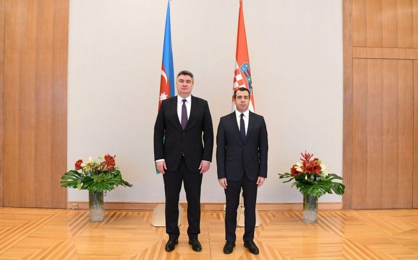 Посол Азербайджана вручил верительные грамоты президенту Хорватии (ФОТО)