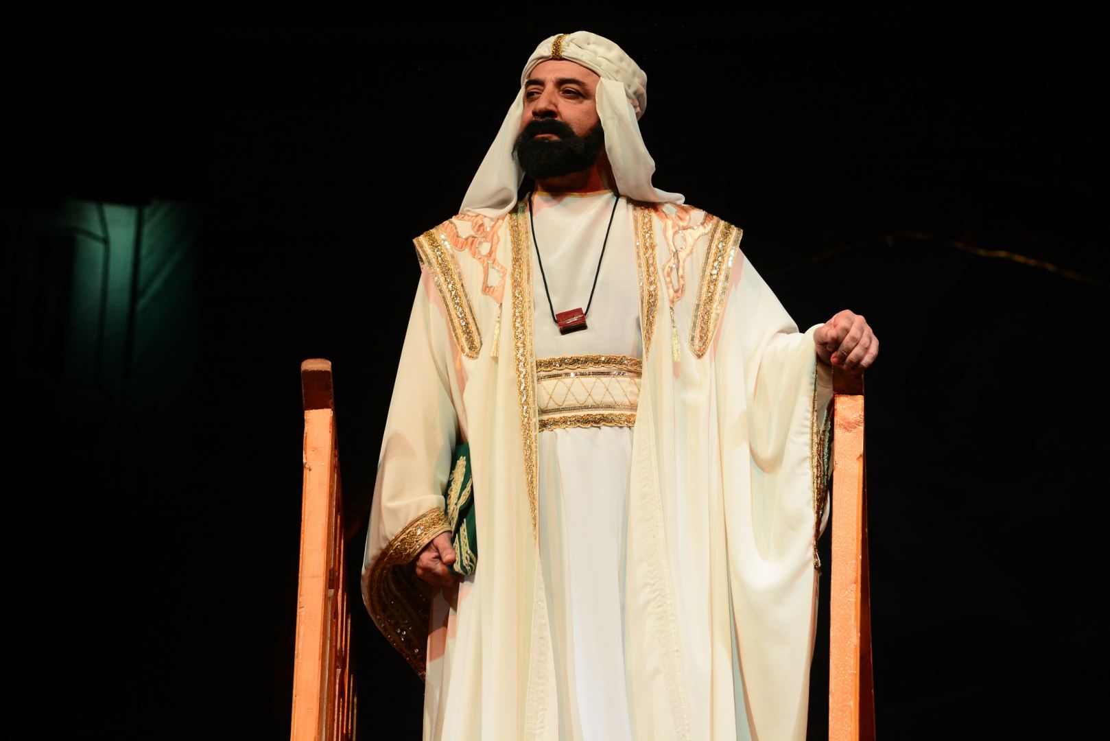 В Баку состоялся показ спектакля "Шейх Санан", посвященный 140-летию Гусейна Джавида (ФОТО)