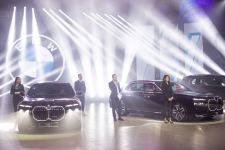 30 ноября компания Improtex Motors представила совершенно новую модель BMW 7 Серии и новый BMW X7 в Азербайджане (ФОТО/ВИДЕО)