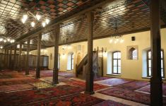 Президент Ильхам Алиев и Первая леди Мехрибан Алиева ознакомились с реставрационными работами, проведенными в комплексе Шекинской ханской мечети (ФОТО/ВИДЕО)