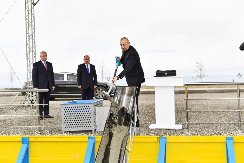 President Ilham Aliyev lays foundation of new plant at “Shaki-Oghuz” Agropark (PHOTO/VIDEO)