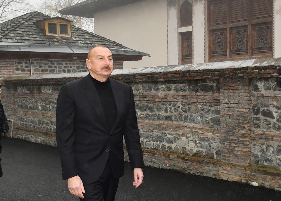 President Ilham Aliyev, First Lady Mehriban Aliyeva view reconstruction work at "Yukhari Bash" National Historical-Architectural Reserve in Shaki (PHOTO/VIDEO)
