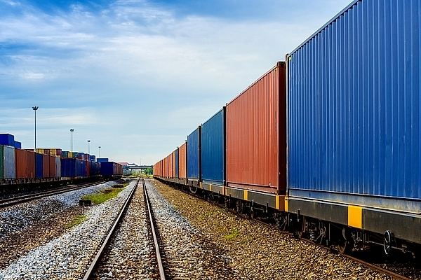 Freight turnover between Kazakhstan, China by rail at record-high