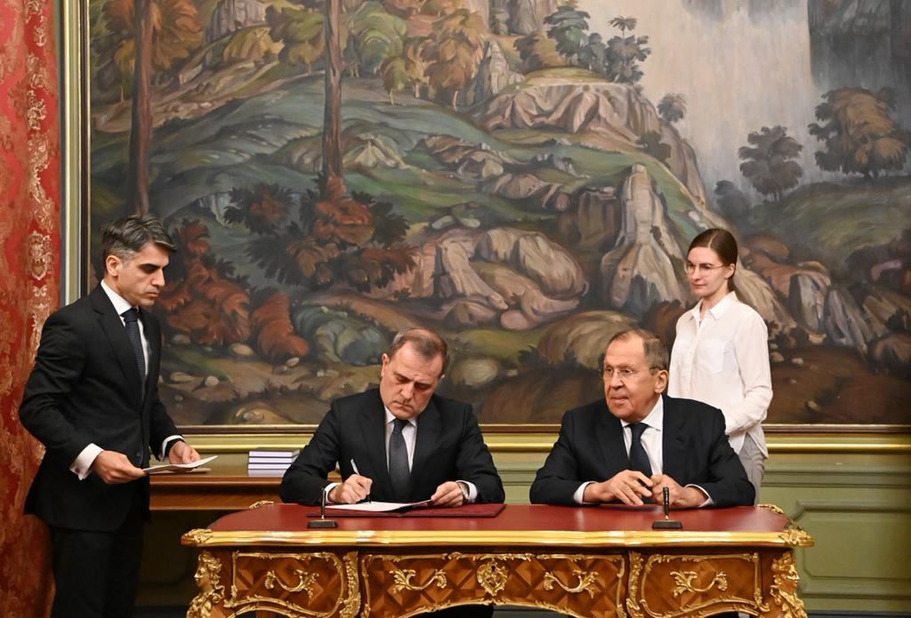 Подписан план консультаций между МИД Азербайджана и России на 2023-2024 гг. (ФОТО)
