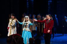 В Баку состоялась премьера спектакля "Хуршидбану Натаван" (ФОТО)