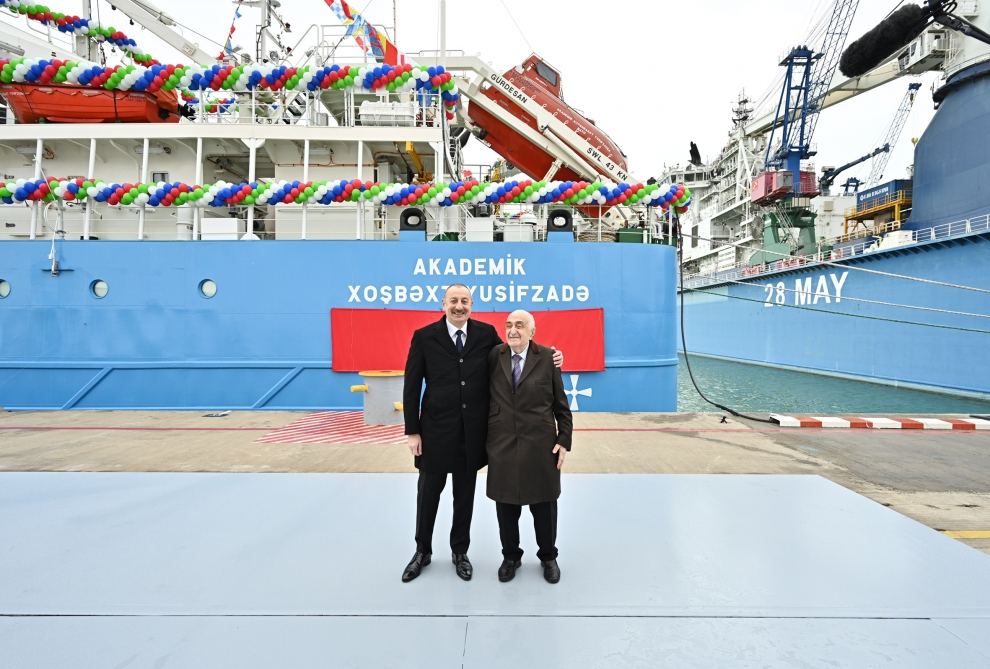 Prezident İlham Əliyev “Akademik Xoşbəxt Yusifzadə” tankerinin istismara verilməsi mərasimində iştirak edib (FOTO) (YENİLƏNİB)