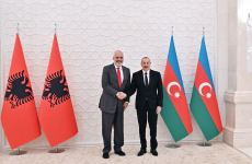 President Ilham Aliyev holds one-on-one meeting with Albanian PM (PHOTO/VIDEO)