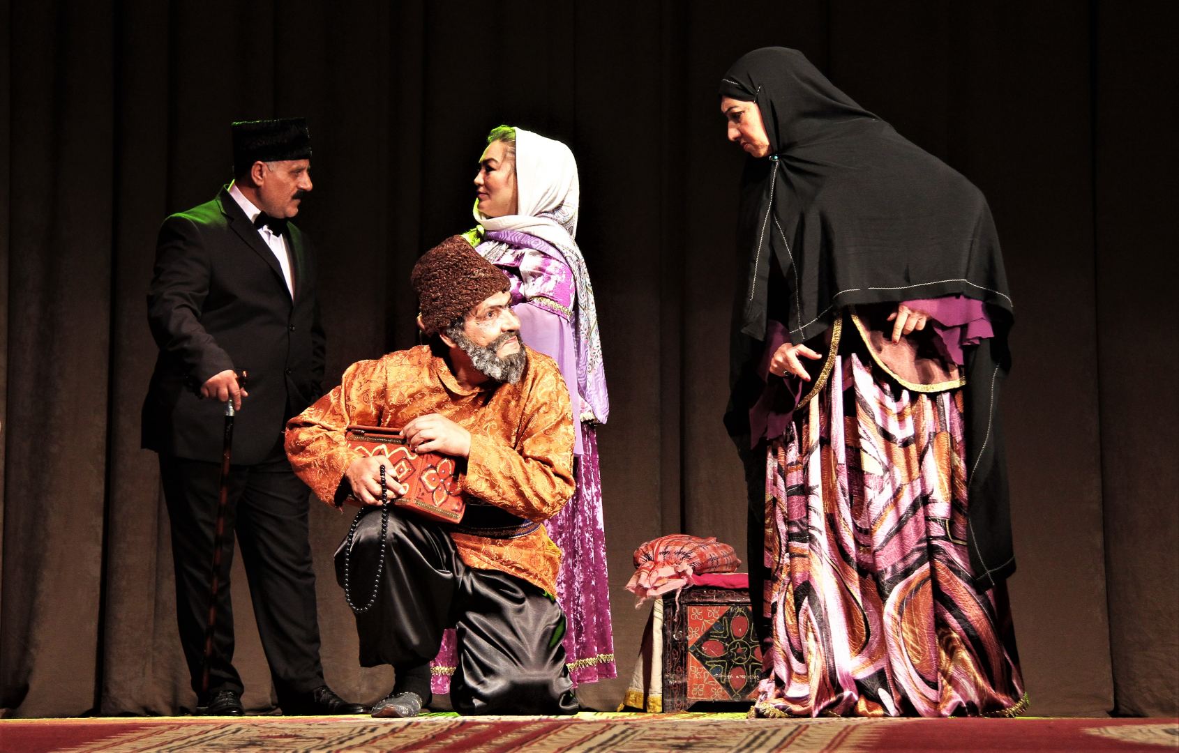"Национальная классика" – театральный фестиваль в Баку (ФОТО)