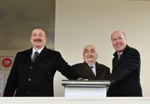 President Ilham Aliyev attends Azeri Central East jacket sail-away ceremony (PHOTO/VIDEO)