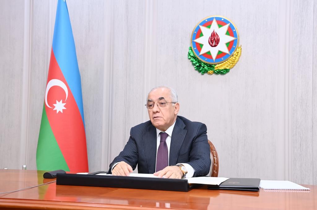 Азербайджан выступает важным звеном в транспортных маршрутах Восток-Запад, Север-Юг и Средний коридор - Али Асадов