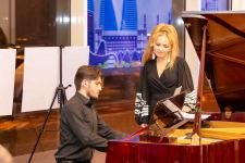 Когда книга в гармонии с классической музыкой – с душою из Баку (ФОТО)